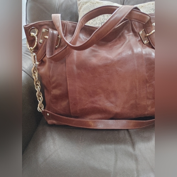 ✨Elliott Lucca Chestnut Genuine Leather Large Shoulder Bag✨ - Picture 2 of 16